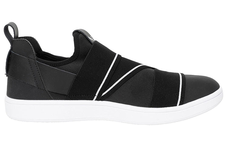 PUMA Smash v2 Slip On Black/White 369129-01