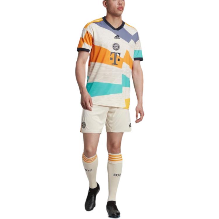 adidas 2022-23 Bayern Munich Fourth Jerseys Asia Sizing 'Beige' HU1286
