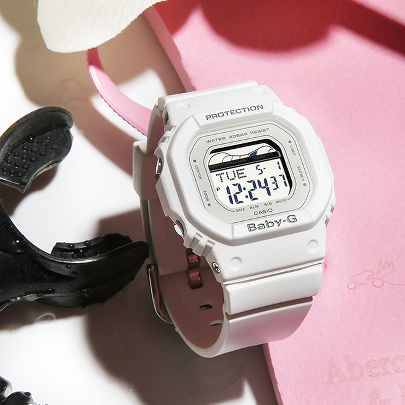 CASIO Baby-G 'White' BLX-560-7PR