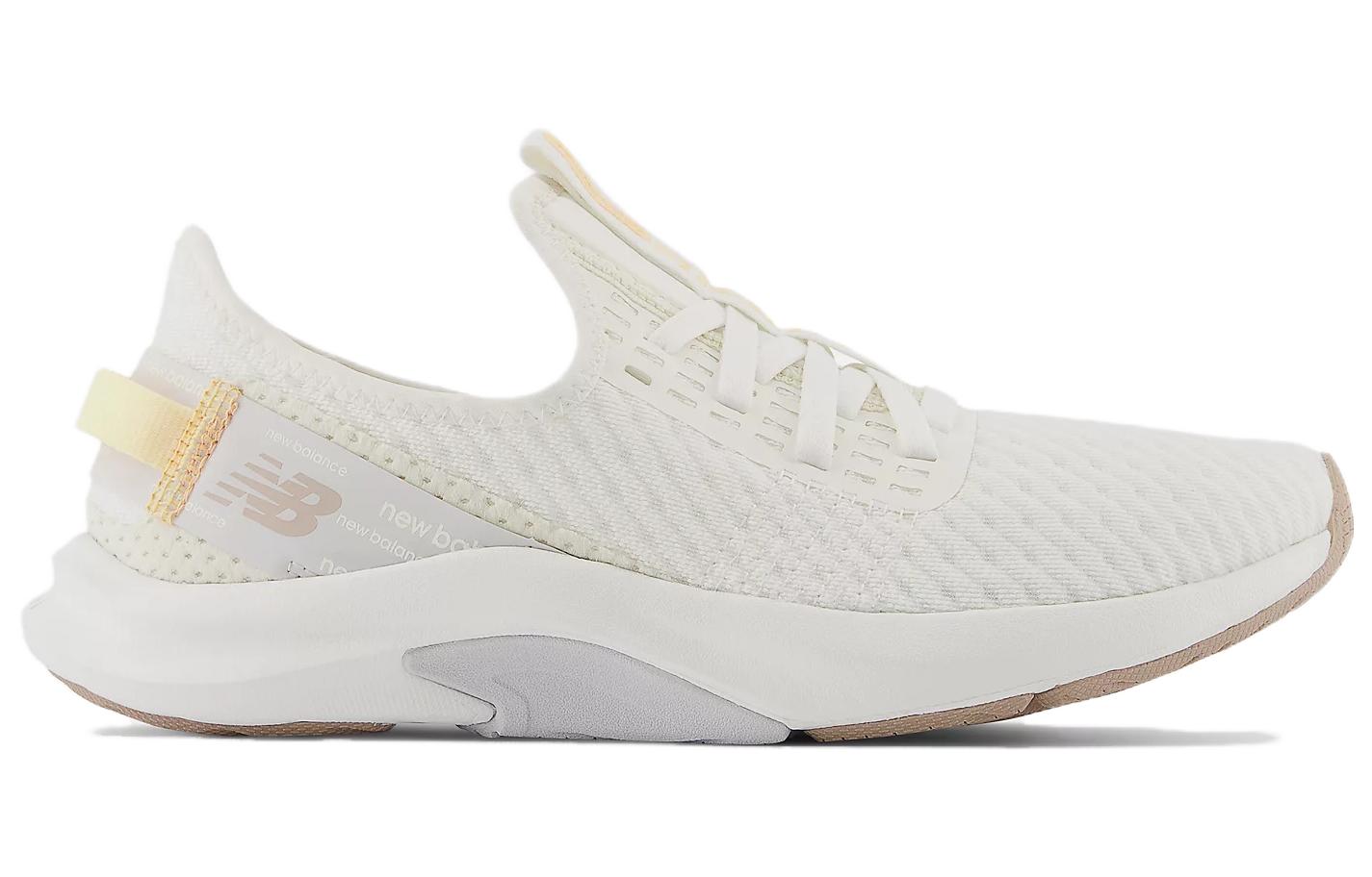 (WMNS) New Balance DynaSoft Nergize Sport V2 Shoes 'White' WNRGSCS2