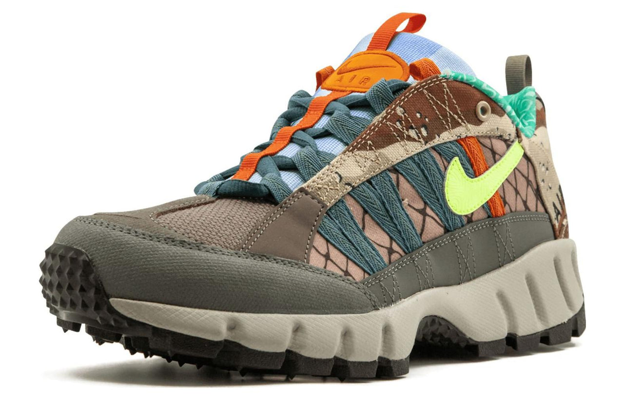 Nike Air Humara 17 Premium 'Steel Green Camo' AO2606-300