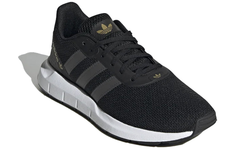 (WMNS) adidas originals Swift Run RF 'Black White' FW1646