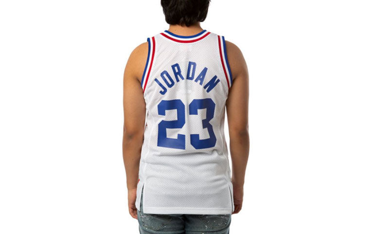Mitchell & Ness NBA AU 1985 23 AJY4GS20054-ASEWHIT85MJO