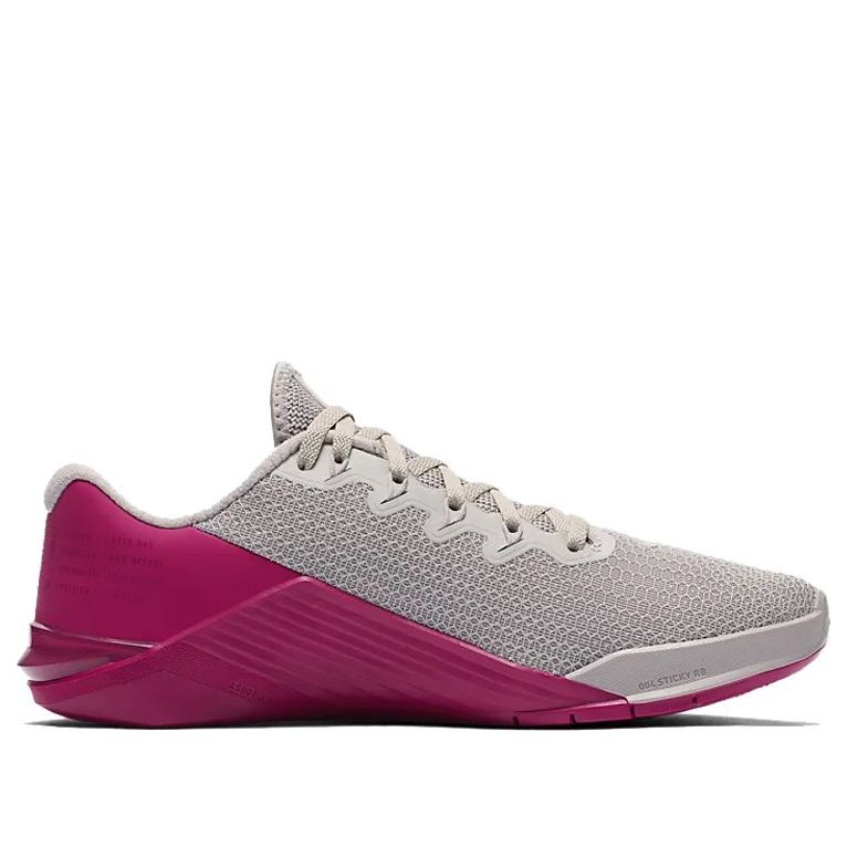 (WMNS) Nike Metcon 5 'Atmosphere Grey Pink Blast' AO2982-061
