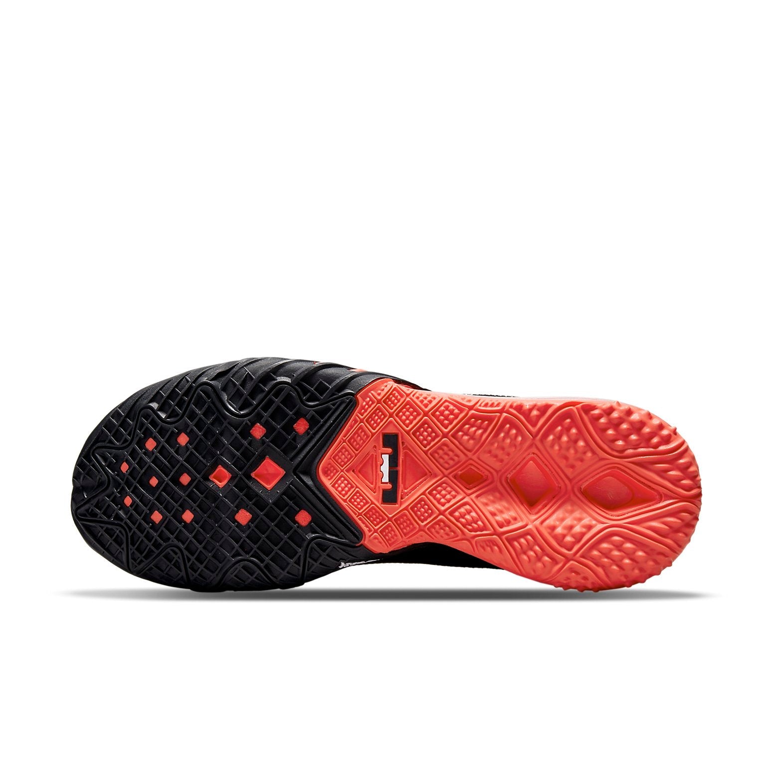 Nike LeBron 18 Low 'Heart of Lion' CV7562-002