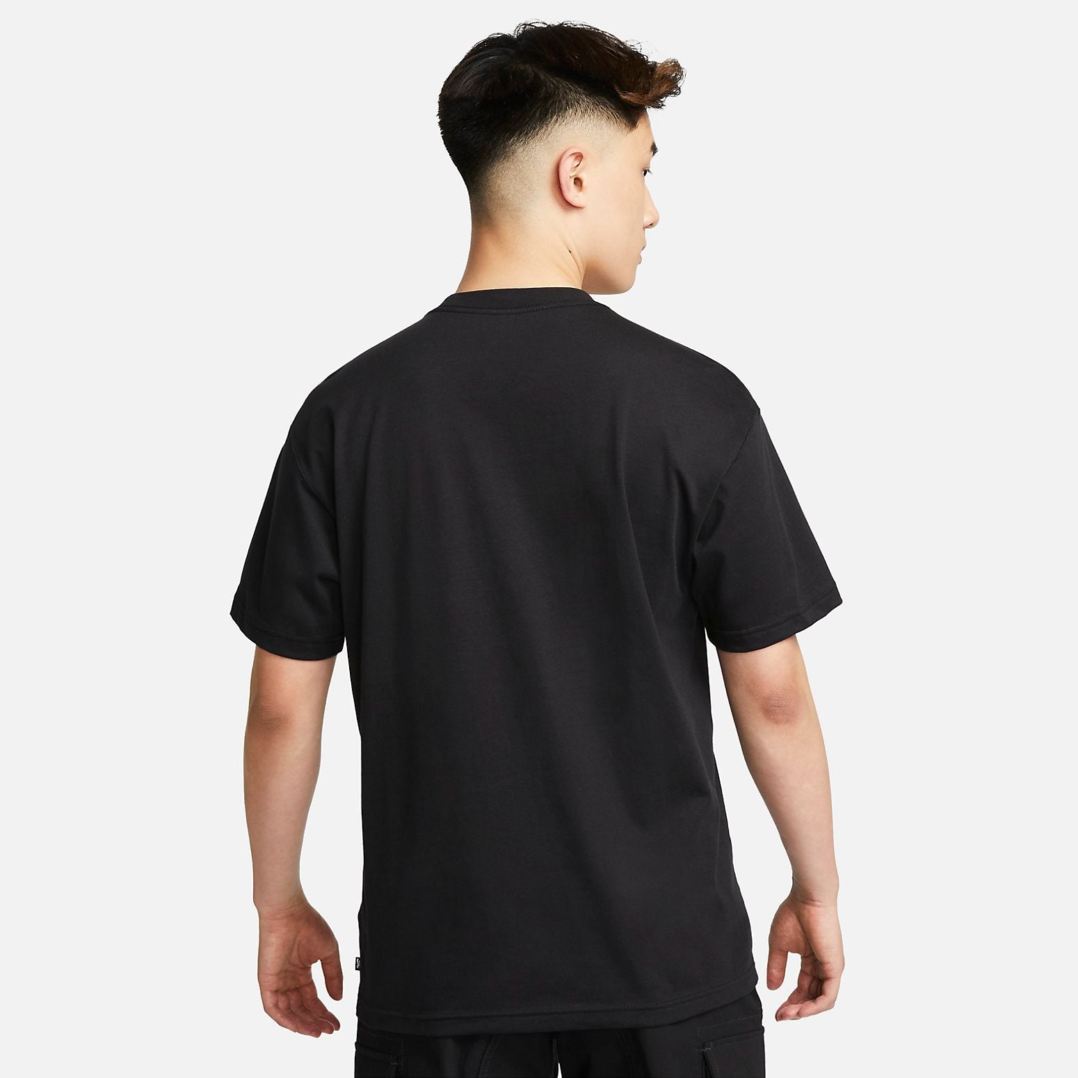Nike SB Salute T-Shirt 'Black' FJ1146-010