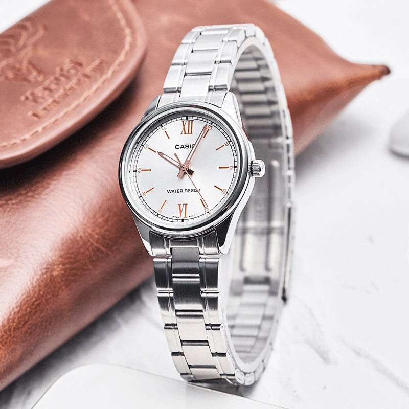 CASIO Quartz Waterproof Silver Analog LTP-V005D-7B2