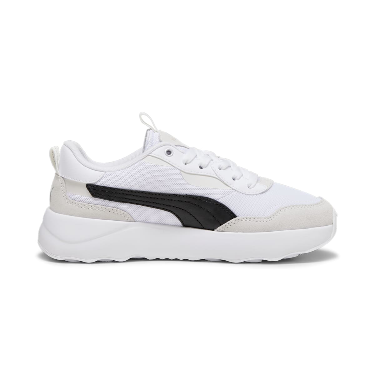 (WMNS) PUMA Runtamed Platform 'White Black' 392324-01