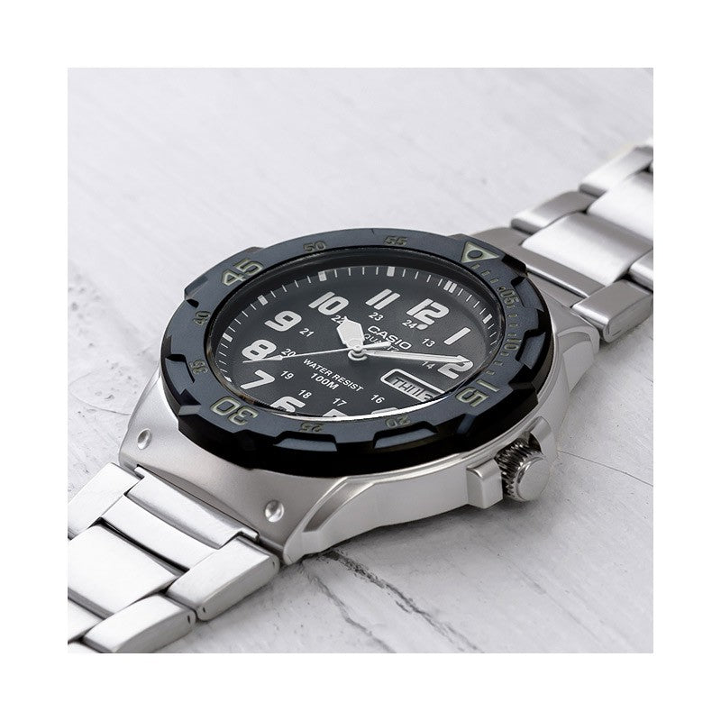 CASIO 100Meters Water-Proof Steel Band Black Men's Quartz Sports Mens Silver Analog MRW-200HD-1B