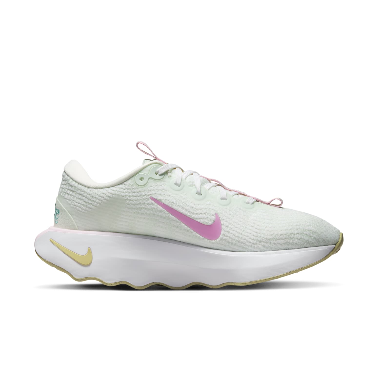 (WMNS) Nike Motiva 'White Green Frost ' HM3731-131