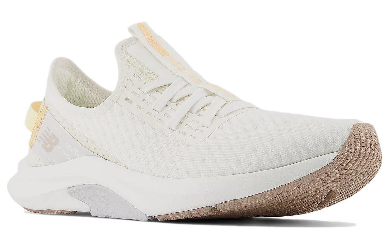 (WMNS) New Balance DynaSoft Nergize Sport V2 Shoes 'White' WNRGSCS2