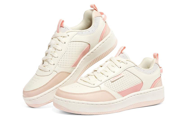 (WMNS) Skechers Sport Court 92 'White Pink' 149917-NTPK