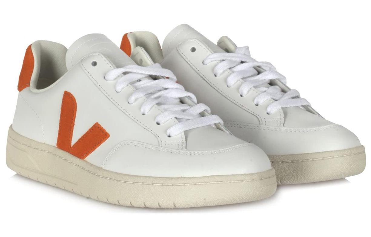 Veja V-12 Leather 'White Pumpkin' XD0203113