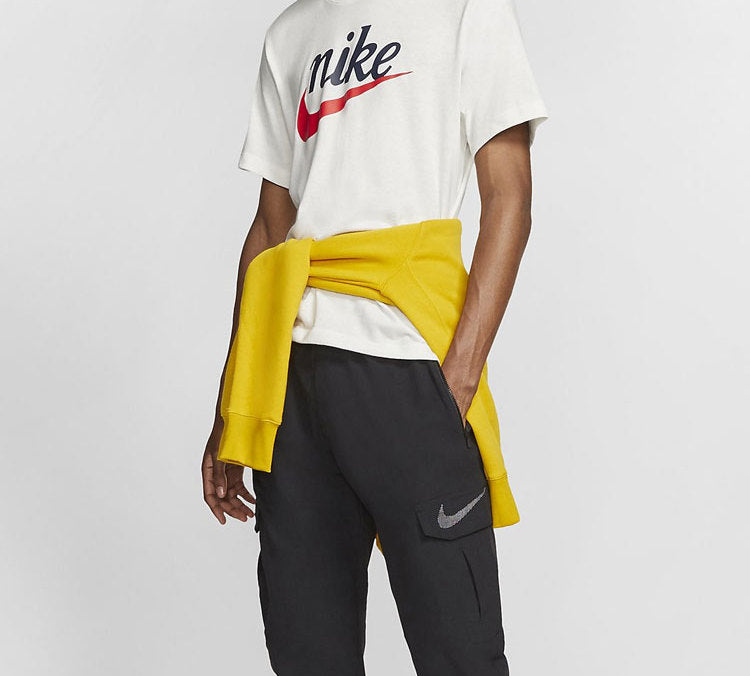 Men's Nike Sportswear Large Short Sleeve White T-Shirt BV7679-133