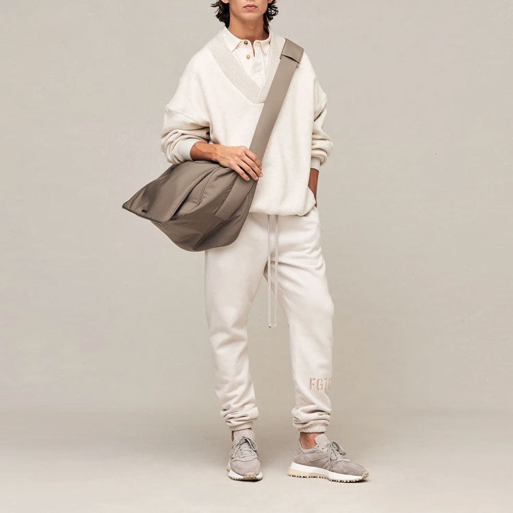 Fear of God V Neck Sweatshirt 'Beige' FG50-037OFL-101