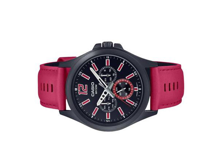 CASIO Analog 'Red' MTP-E350BL-1BV