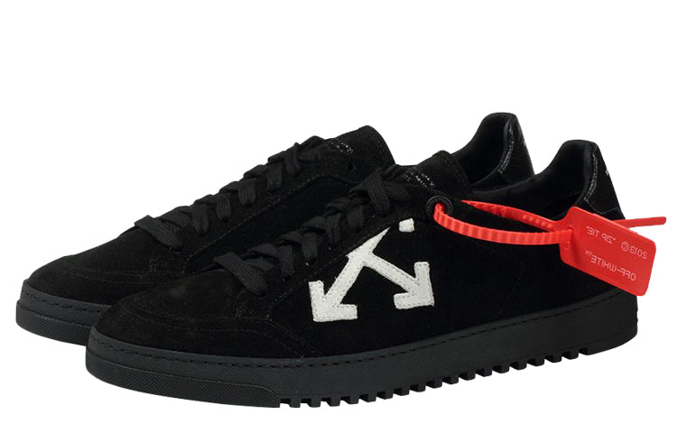 Off-White Low 2.0 Sneakers OMIA042R207800541010