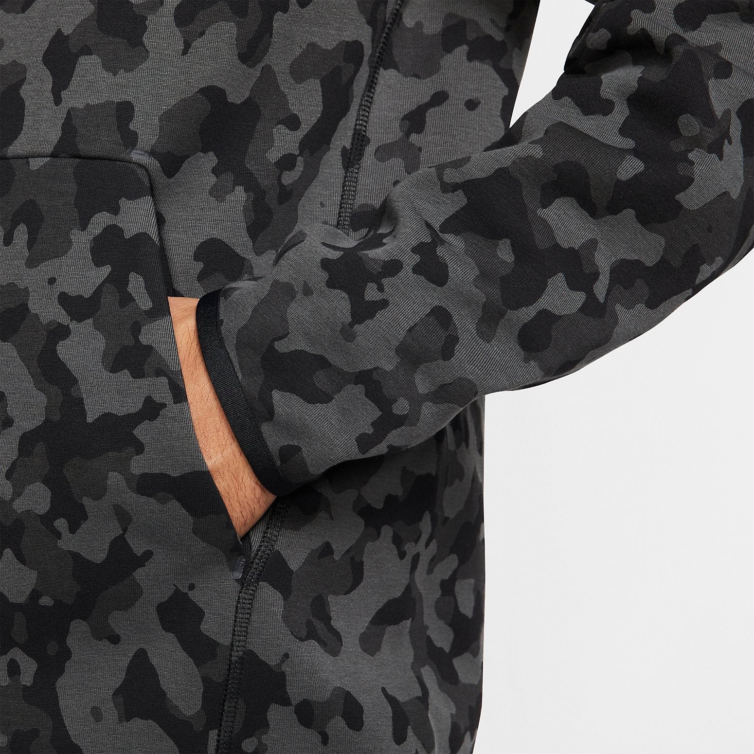 Nike Sportswear Tech Fleece Hooded Jacket 'AOP Camo' CJ5976-010