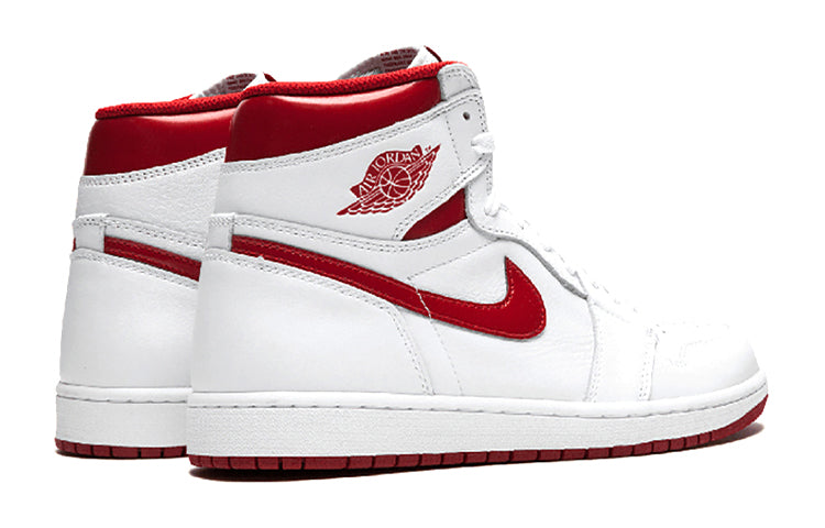 (GS) Air Jordan 1 Retro High OG 'Metallic Red' 575441-103
