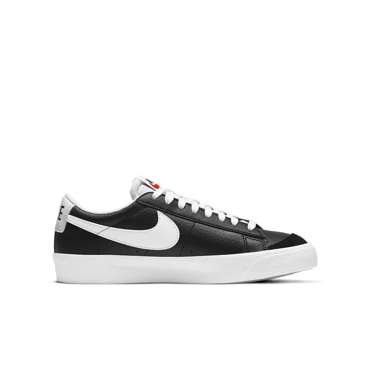 (GS) Nike Blazer Low '77 'Black White' DA4074-001