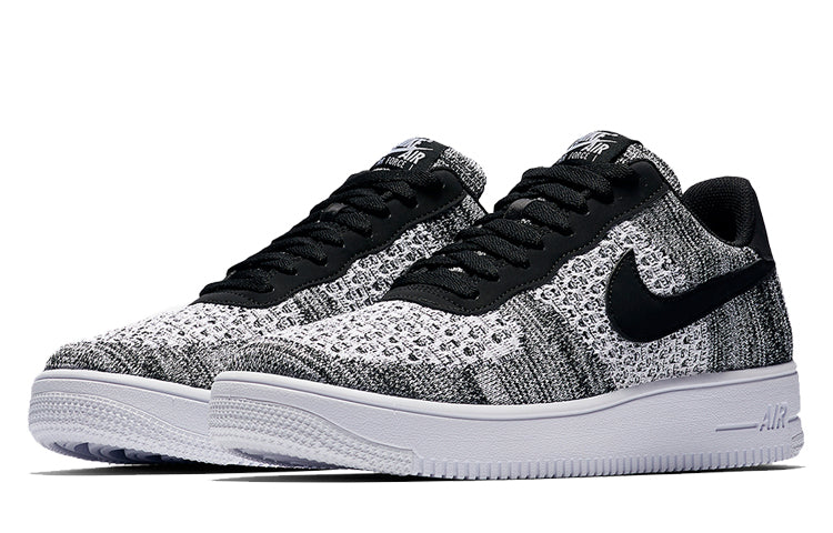 Nike Air Force 1 Flyknit Low 2.0 'Oreo' AV3042-001