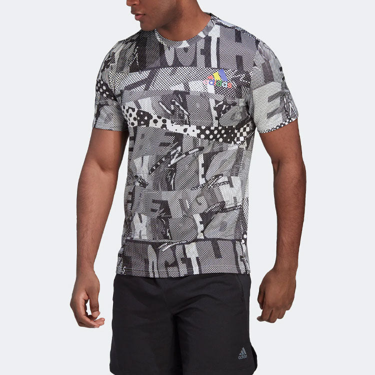 Men's adidas Splicing Color Block Full Print Sports Gym Short Sleeve Gray T-Shirt HD6401