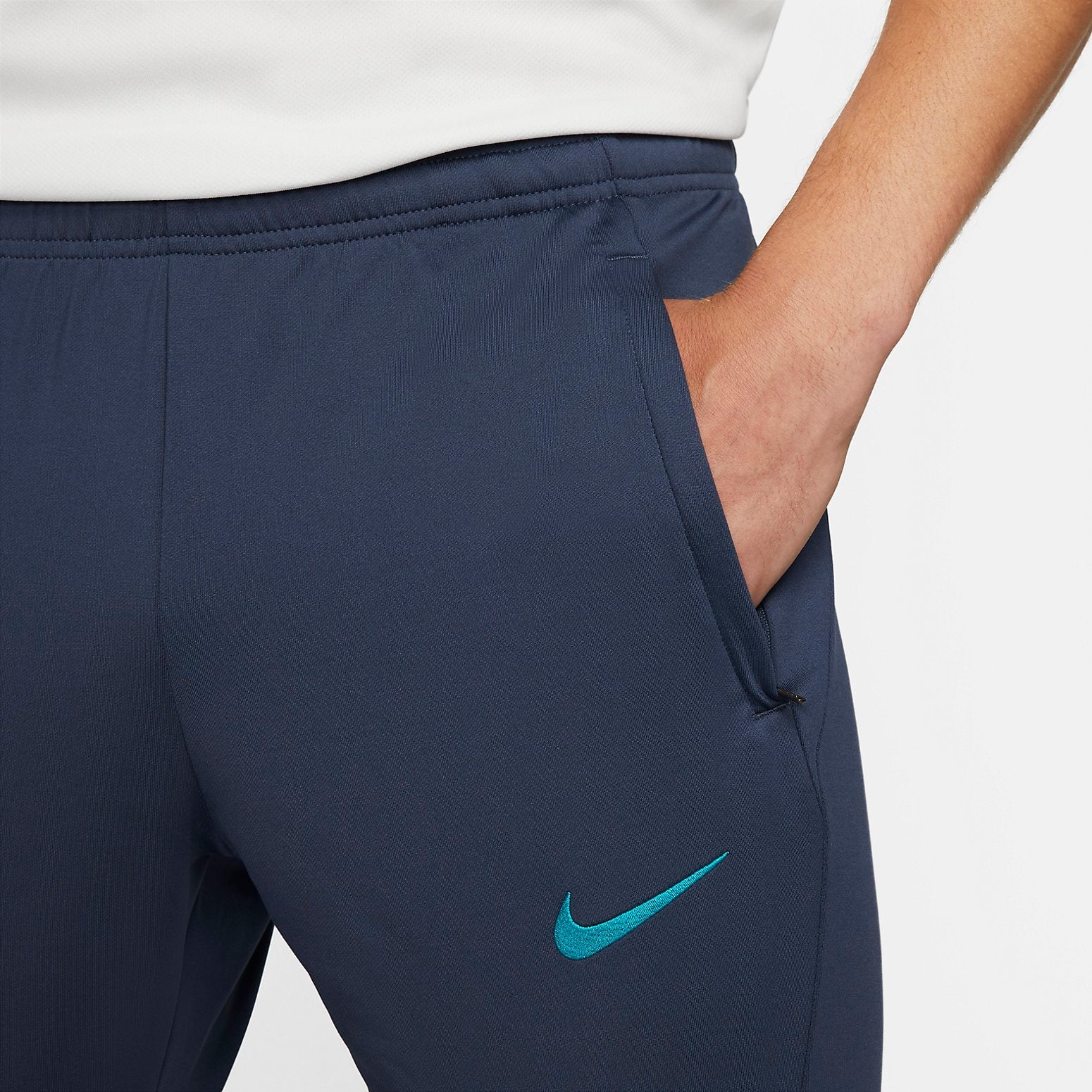 Nike Dri-FIT F.C. Barcelona Strike Third Knit Pants 'Navy' DZ0890-437