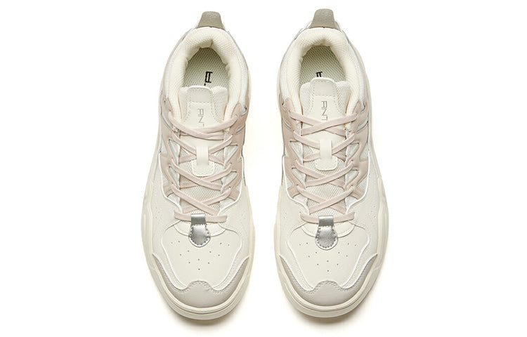 (WMNS) ANTA Life Series 'Light Grey and White' 122018041-2
