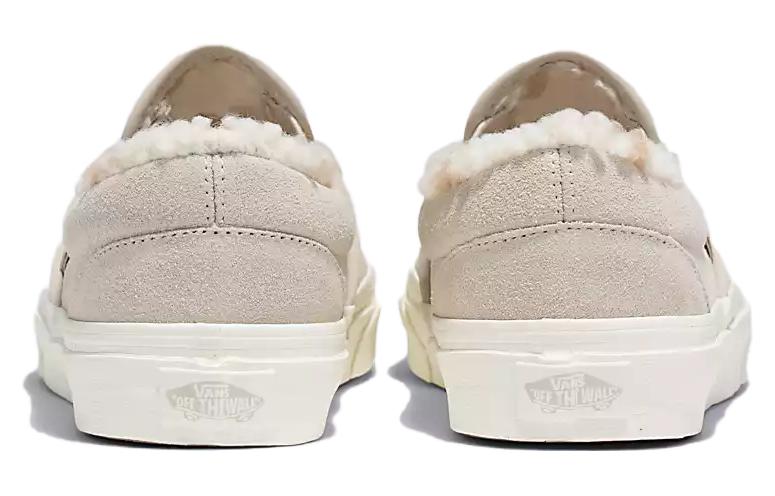 Vans Classic Slip-On Cozy Hug Sherpa 'Beige' VN000BVZBLL