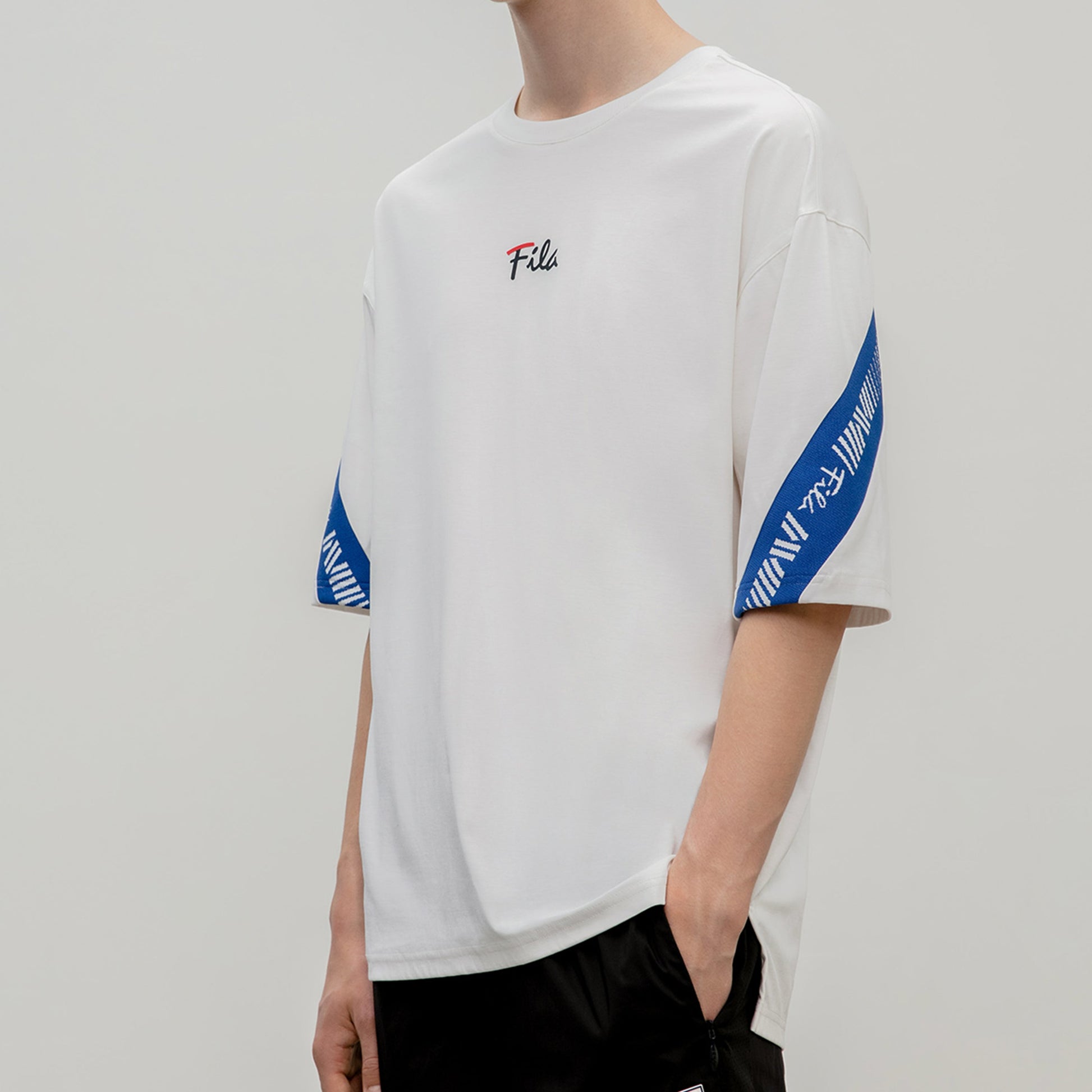 FILA Alphabet logo Loose Short Sleeve White F11M938126F-WT