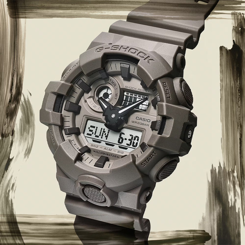 CASIO G-Shock Digital-Analog 'Taupe' GA-700NC-5AJF