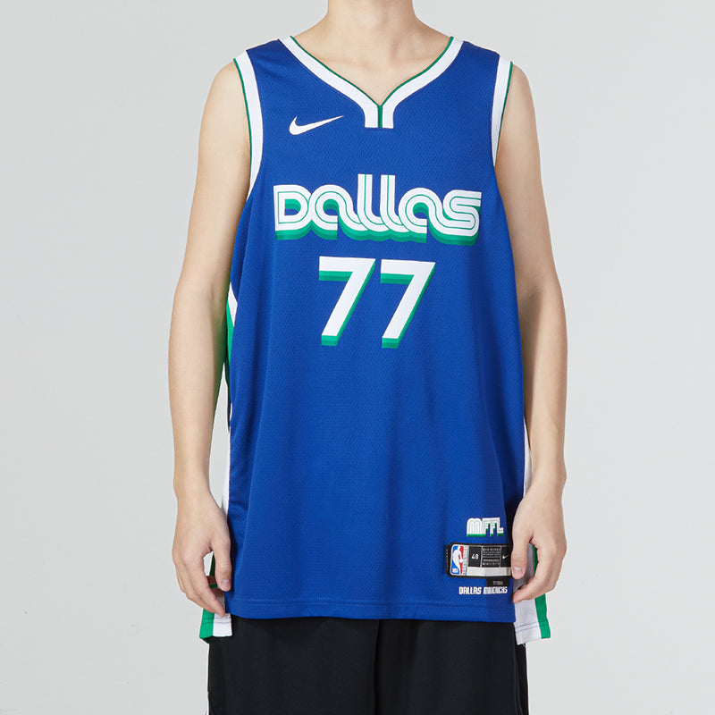 Nike NBA Luka Doncic Dallas Mavericks City Edition 2022/23 Swingman Jersey #77 DO9590-497