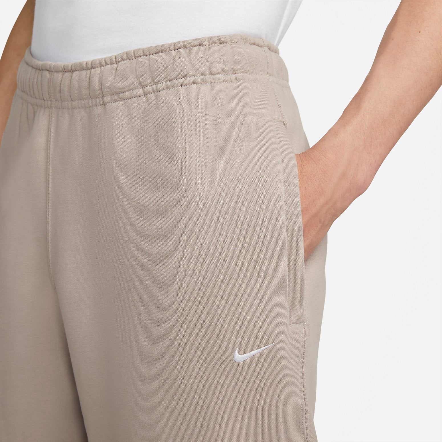 (WMNS) NikeLab Solo Swoosh Fleece Sweatpants Asia Sizing 'Malt' DA0330-245