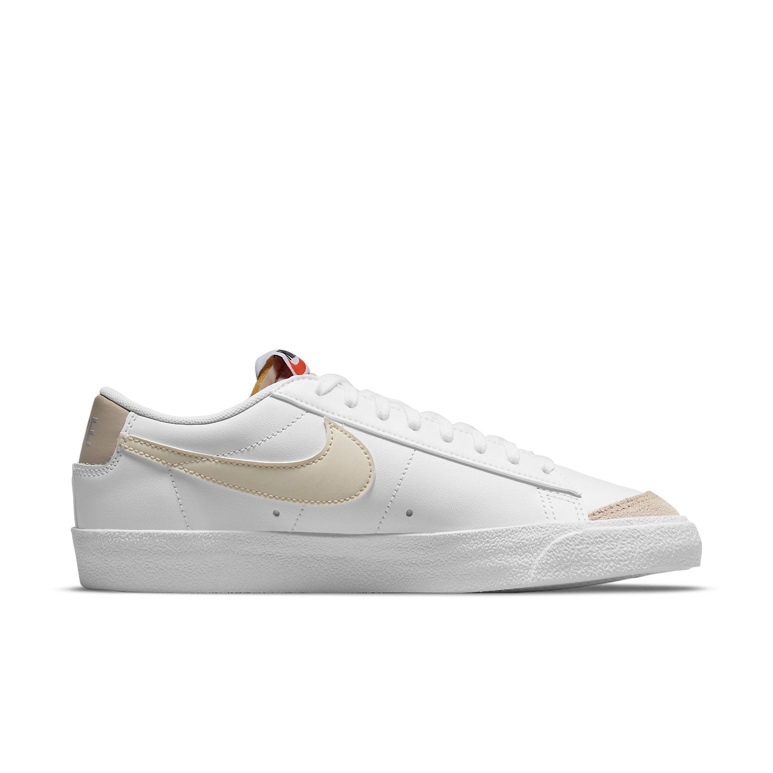 (WMNS) Nike Blazer Low 77 Low-Top Sneakers White DC4769-108