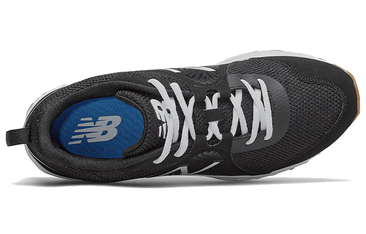 New Balance Fresh Foam 3000v5 Turf T3000BK5