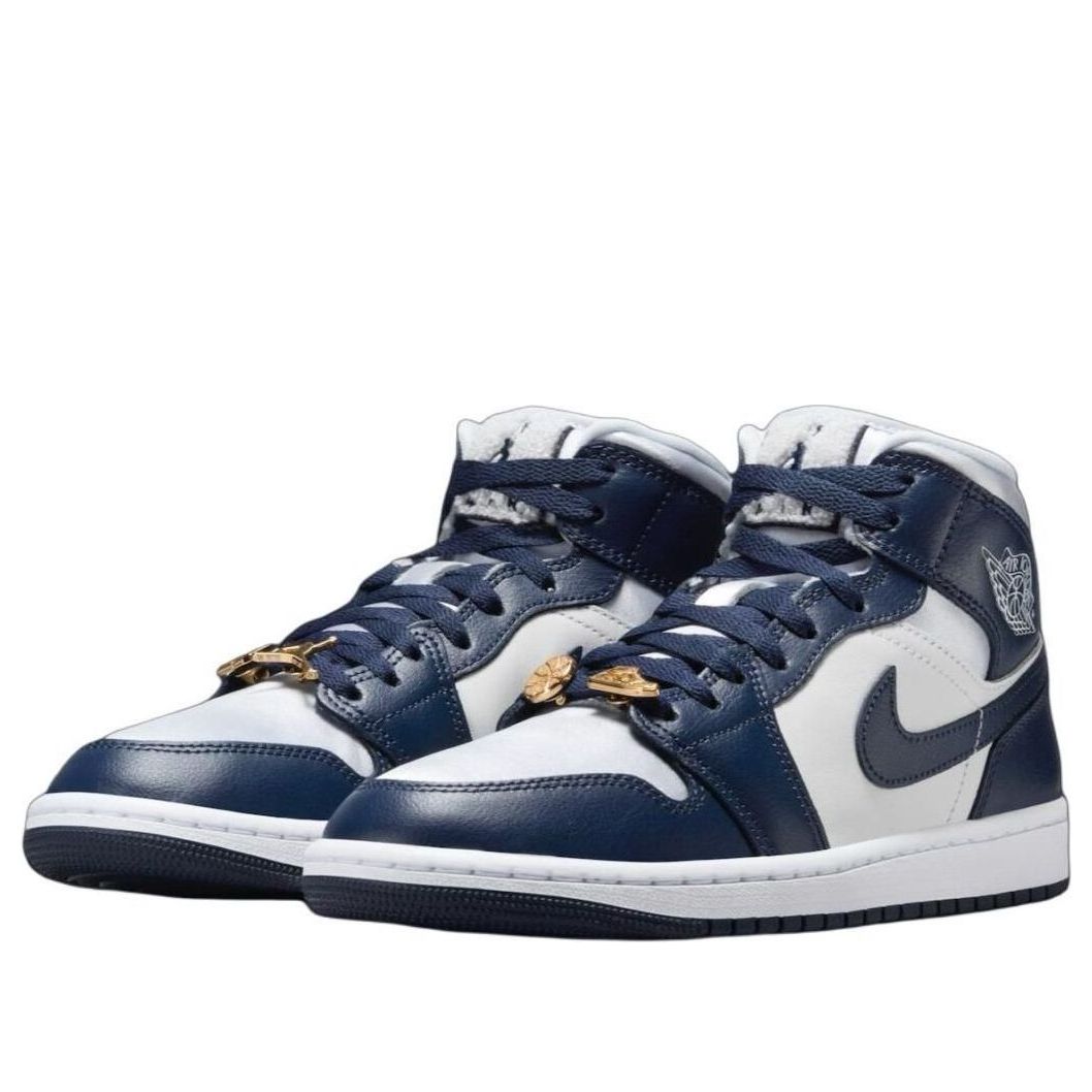 (WMNS) Air Jordan 1 Mid SE 'Football Grey White Midnight Navy' FZ8777-044