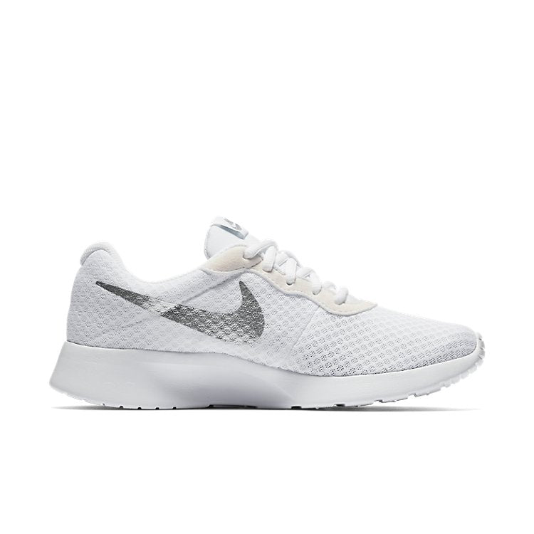 (WMNS) Nike Tanjun 'White Metallic Silver' 812655-101