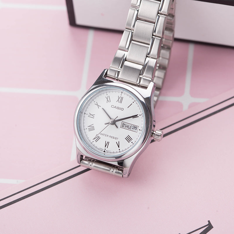 Casio Retro Analog Watch 'White Silver' LTP-V006D-7B