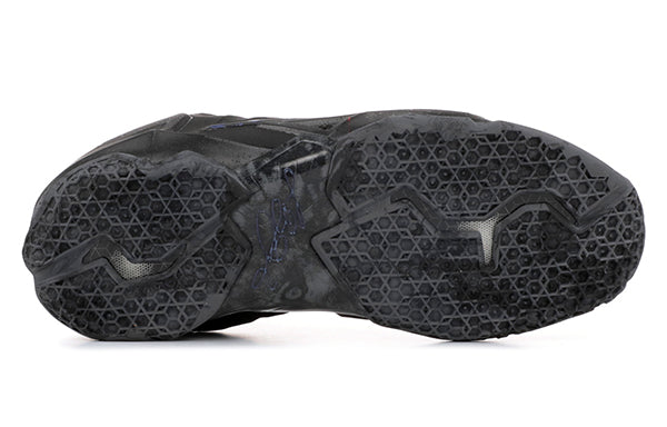 Nike LeBron 11 'Blackout' 616175-090