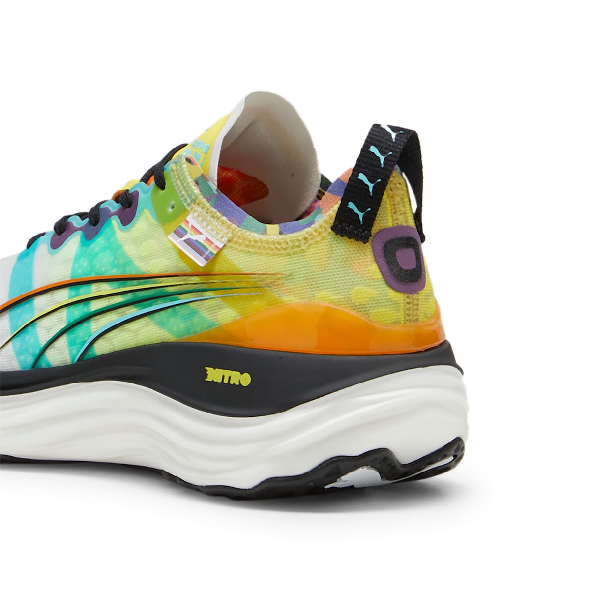 (WMNS) PUMA ForeverRun Nitro 'Love Marathon' 380100-01