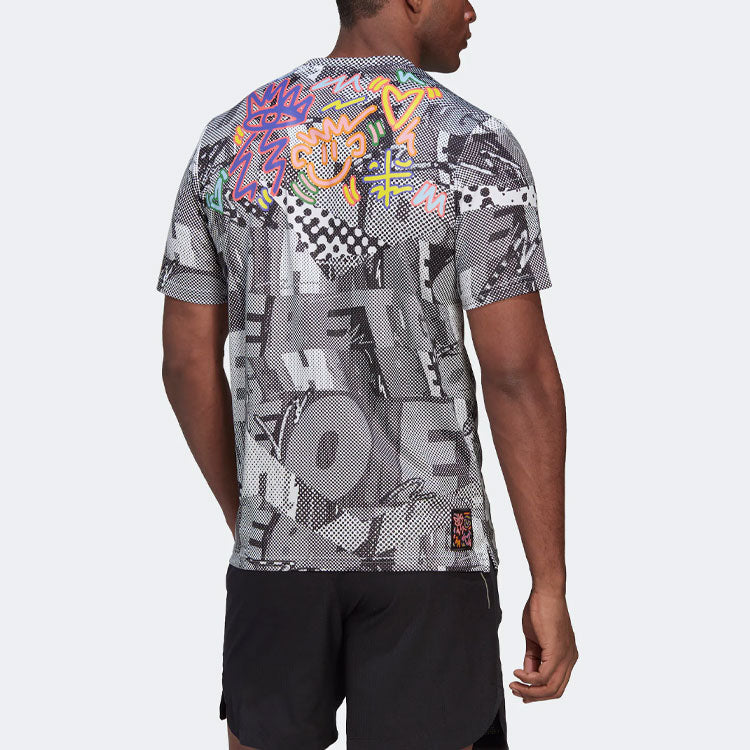 Men's adidas Splicing Color Block Full Print Sports Gym Short Sleeve Gray T-Shirt HD6401