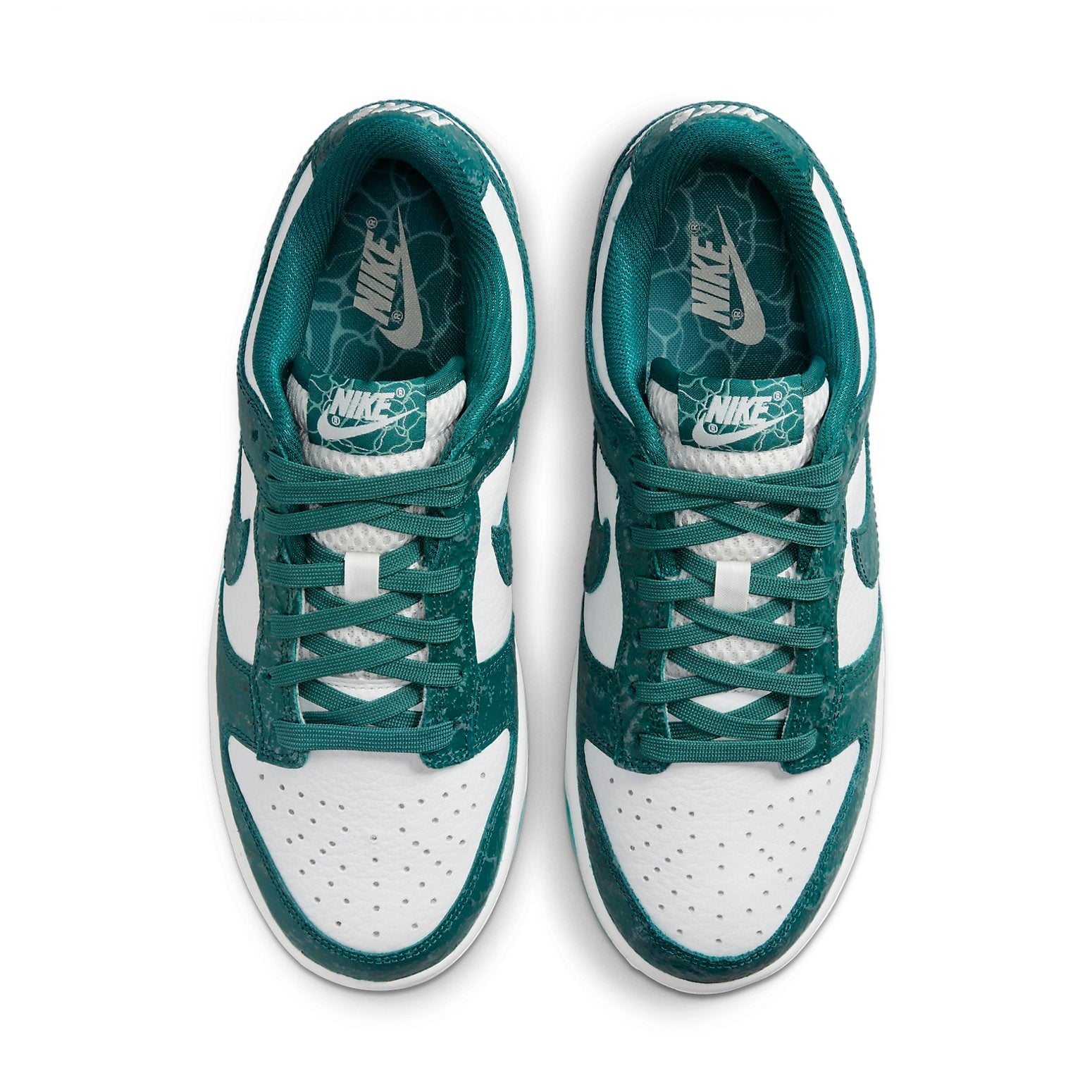 (WMNS) Nike Dunk Low 'Ocean' DV3029-100