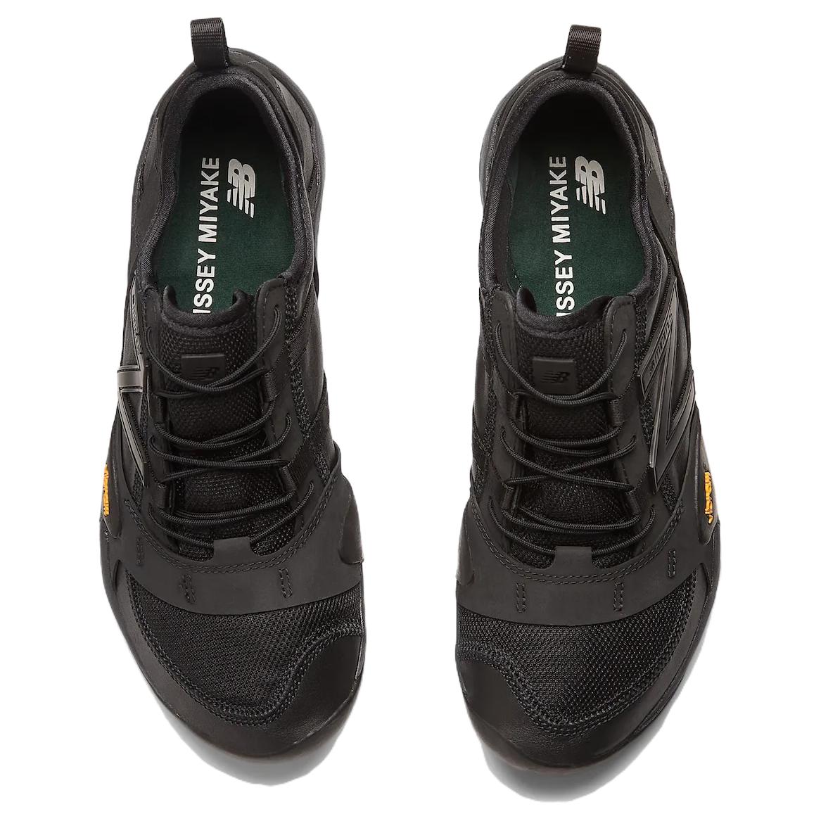 New Balance MT10O x ISSEY MIYAKE 'Black' MT10OIS