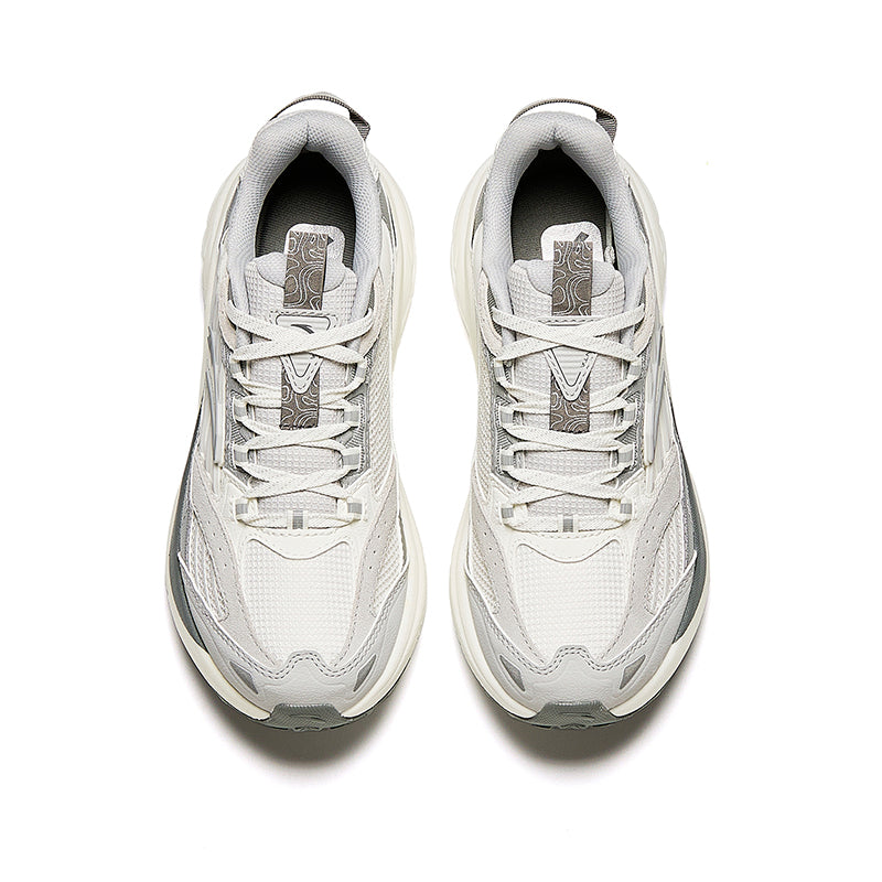 (WMNS) ANTA AT957 'White Grey Silver' 922415596-1