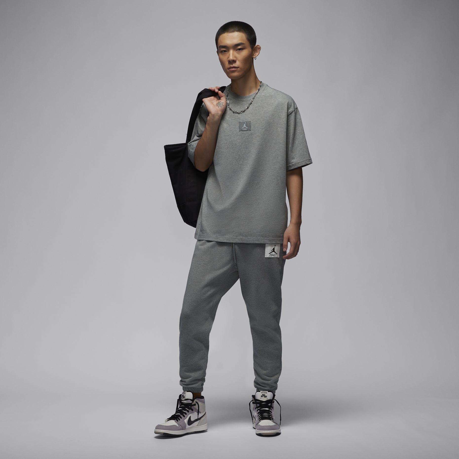 Air Jordan Flight Essentials 85 T-Shirt Asia Sizing 'Grey' FZ1913-091