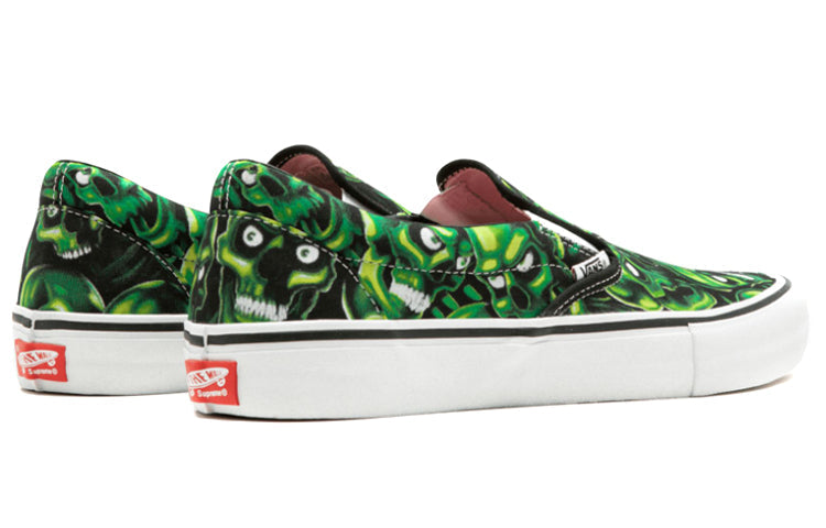 Vans Supreme x Slip-On 'Glow-In-The-Dark Skull Pile' VN0A347V3FW
