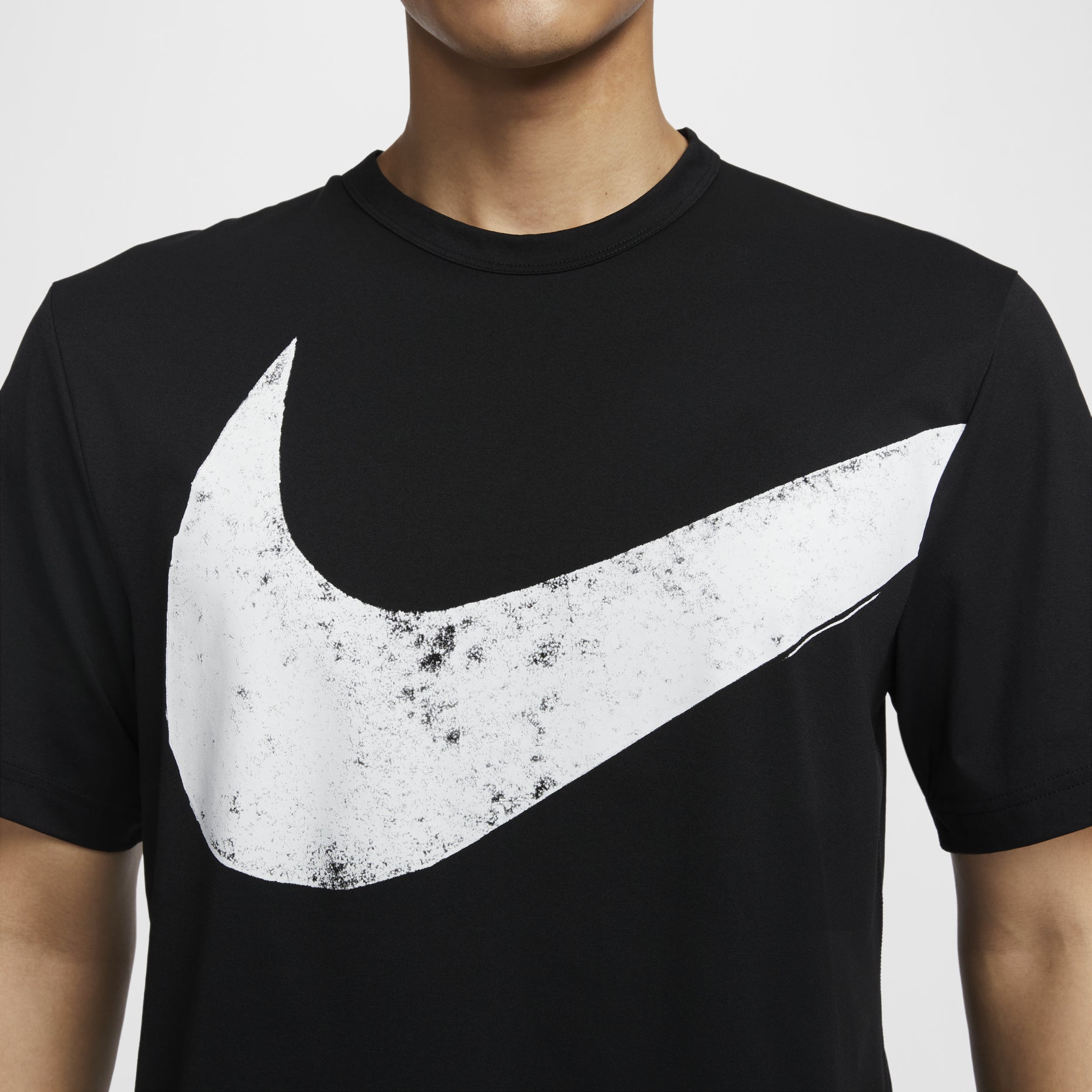 Nike Hyverse Dri-FIT T-Shirt 'Big Swoosh Black' FZ1065-010
