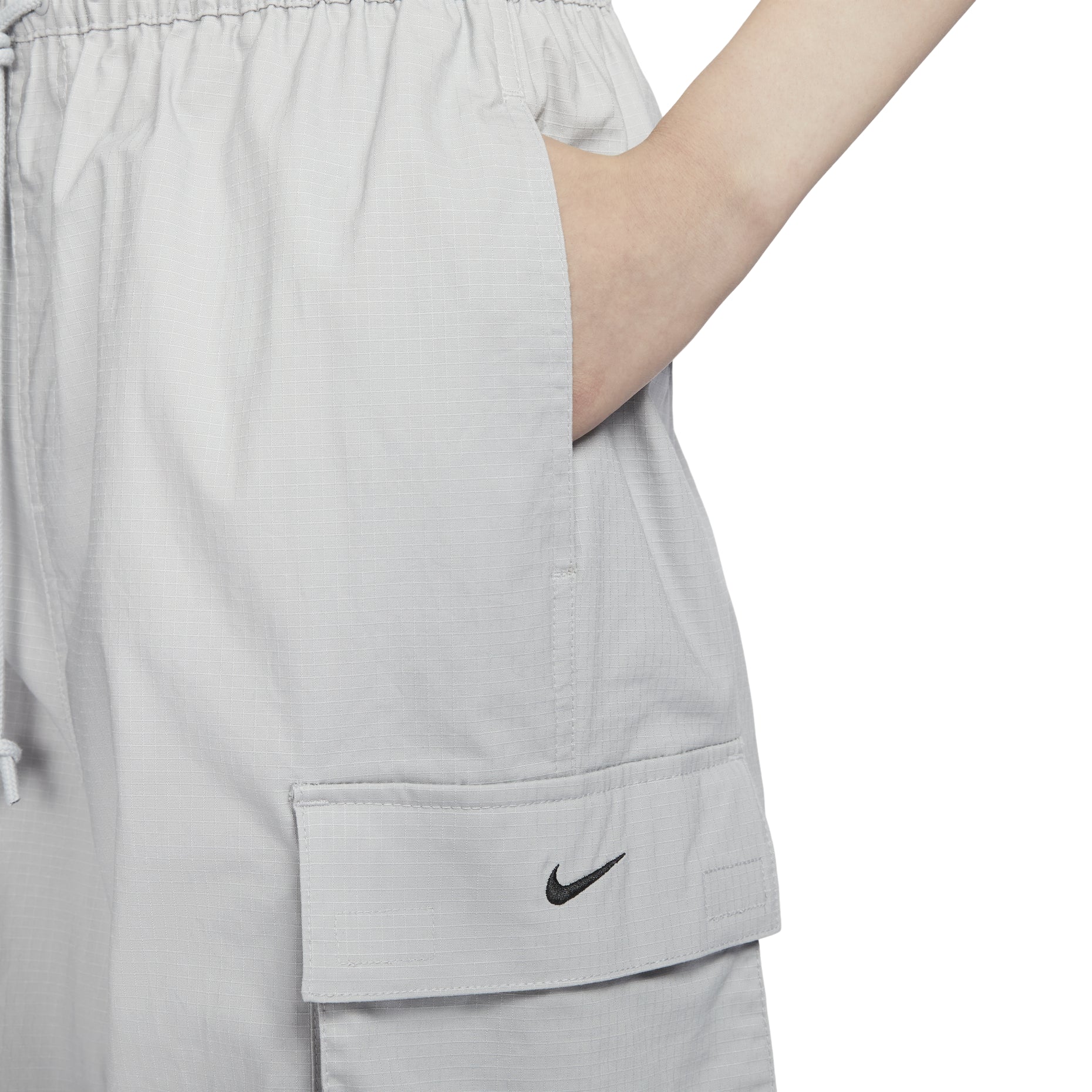 (WMNS) Nike Sportswear Mid-Rise Oversized Cargo Pants Asia Sizing 'Light Smoke Grey' FV7521-077