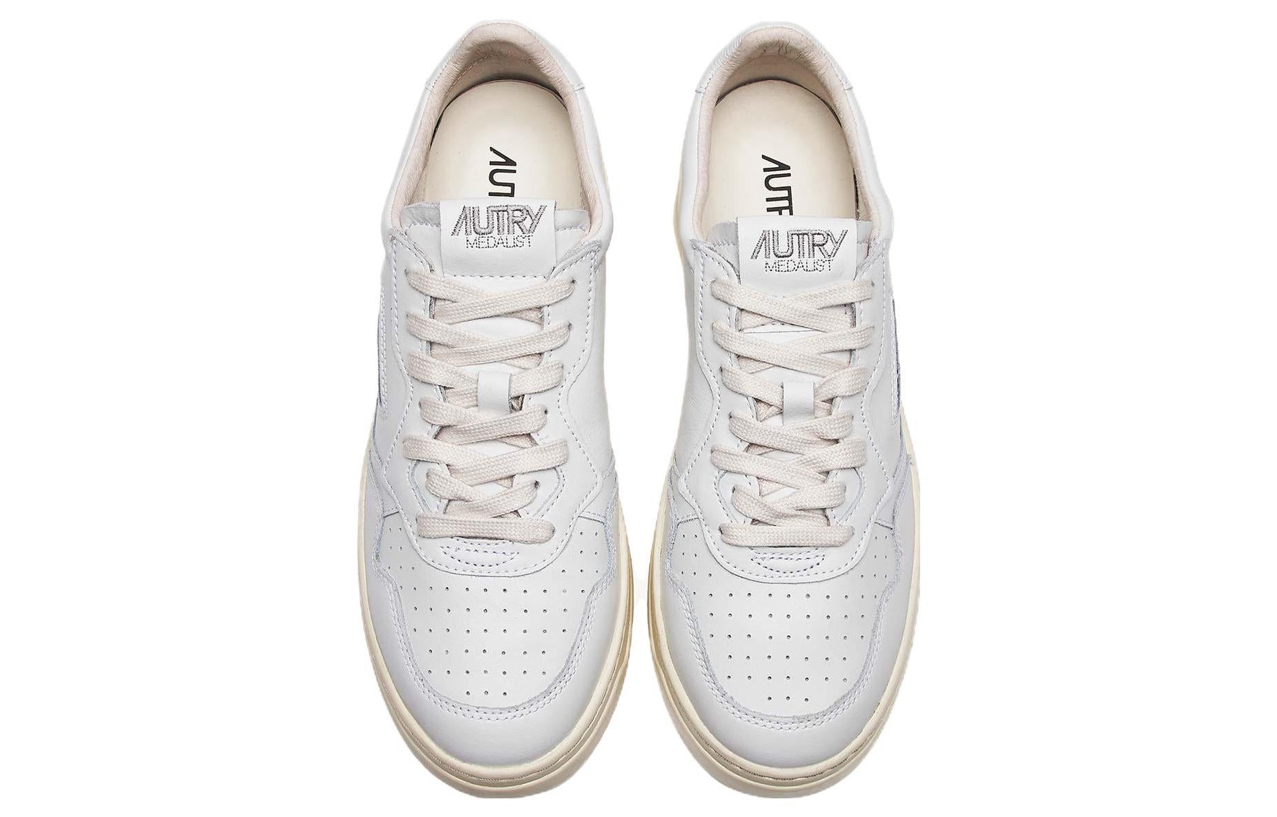 (WMNS) Autry Medalist Leather Low Lettering 'We Are Action People - White' AULW-LD06