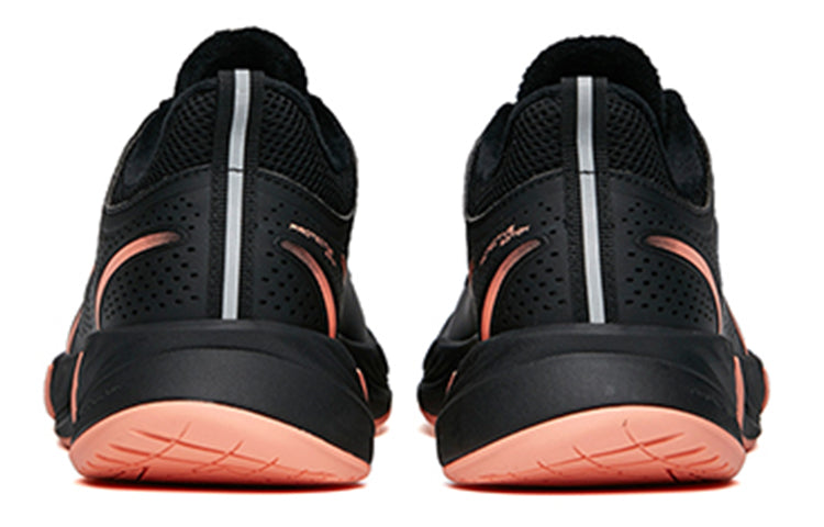 (WMNS) ANTA Running Series Low 'Black Pink' 122145523-8